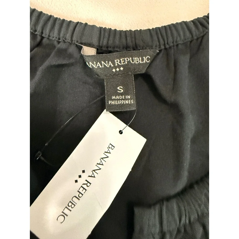 Banana Republic Black Split Neck Flutter Sleeve Popover Blouse Size Small NWT